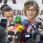 La ministra de Agricultura, Isabel García Tejerina, ayer, en su visita a Aranda de Duero.