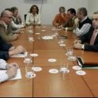 Empresarios y hosteleros, durante la reunión de ayer
