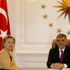 James Jeffrey, Hillary Clinton y el presidente de Turquía, Abdullah Gul