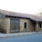 La conversión de la casa de los camineros en centro de día de alzhéimer se estudiará más adelante