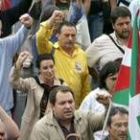 Dirigentes de Batasuna en la marcha de ayer de Bilbao
