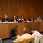 La Comisión de Seguimiento de Antibióticos se reunió ayer, después del encuentro del pasado marzo