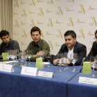 Sonia Rodríguez, Eduardo García, Mathiew Barrant, Raúl Pérez e Isidro Fernández, ayer en la cata de vinos mencía.