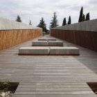 La capilla laica está ubicada dentro del cementerio de Puente Castro.