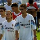 Borja, Michel Salgado y Núñez, en un entrenamiento del Real Madrid