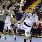 Pesic volverá a ser una de las principales bazas del conjunto leonés en la faceta ofensiva ante el Barcelona. MARCIANO PÉREZ
