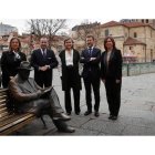 Los participantes en Diálogos en San Marcelo, Rafael Blanco, Nuria González, Pablo Junceda, Mercedes Ayuso, Enrique Suárez y Clara Armengol. JESÚS