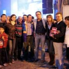 Chamorro y el resto de la candidatura disfrutaron de la fiesta en la plaza de San Marcelo