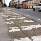 Estado del paso de peatones ubicado en la calle La Pasión y de la acera de Viña del Santo.