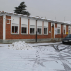 Imagen de archivo de un colegio en Pobladura del Bernesga. DL