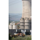 Camiones con carbón, poco antes del cierre del paque.