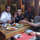 El Bar de Estas realizó una tapa de pimientos rellenos.