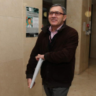 El alcalde de Cacabelos, en los juzgados de Ponferrada.