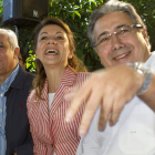 Javier Arenas, Dolores de Cospedal y Juan Ignacio Zoido ayer, en Sevilla.