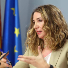 La consejera de Familia, Alicia García, tras el Consejo de Gobierno. MIRIAM CHACÓN