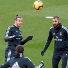 Gareth Bale ya entrena con sus compañeros y está más cerca de reaparecer tras la lesión. RODRIGO JIMÉNEZ