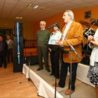 El alcalde de Camponaraya, Antonio Canedo, durante la inauguración del nuevo salón.