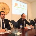 Óscar Hernáiz, José Luis Torres y José Antonio Prada durante la jornada dÓscar Hernáiz, José Luis Torres y José Antonio Prada durante la jornada de ayer.