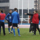 Tomás Nistal se volverá a sentar en el banquillo este domingo ante el Tenerife.