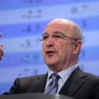 Joaquín Almunia, durante la rueda de prensa sobre las previsiones económicas en Bruselas.