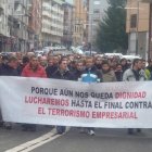 La manifestación recorrió las principales calles de Villablino.