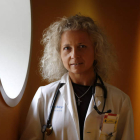 Ana María Domínguez Berrot es la coordinadora de trasplantes del Hospital de León desde hace doce años. JESÚS F. SALVADORES