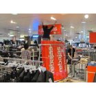 Ochocientas personas trabajaron la madrugada de Reyes en El Corte Inglés para que todo estuviera preparado para hoy.