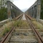 Un tramo de la Ruta de la Plata a su paso por una de las localidades leonesas, Cebrones del Río