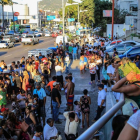 Turistas desalojados de hoteles de ciudad de México, como consecuencia del terremoto sufrido por el país.