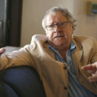 El hispanista Ian Gibson durante la entrevista sobre su nuevo libro