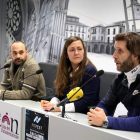Marta Mejías con Borja Vilanova y Francisco Leal. CÉSAR