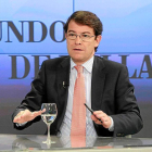 Alfonso Fernández Mañueco, en un momento de la entrevista de ayer.