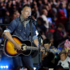 Bruce Springsteen durante el último mitin de Hillary Clinton en Filadelfia (Pensilvania), el siete de noviembre de 2016.