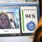El usuario aparece en pantalla durante 20 segundos, tiempo en el que mostrará a la cámara su sonrisa. NACHO CUBERO