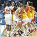 Las jugadoras españolas celebran el pase a la final.