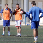 Cembranos no quiere confianzas en el equipo y menos cuando se juegan la clasificación.