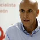 José Antonio Diez ayer, en el Ayuntamiento de León. MARCIANO PÉREZ
