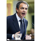 El presidente del Gobierno, José Luis Rodríguez Zapatero, durante su intervención en el Congreso.