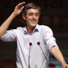 Los candidatos a la secretaría general del PSOE, Eduardo Madina y Pedro Sánchez.