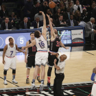 Pau y Marc protagonizaron una imagen para la historia con su salto inicial en el All Star 2015.