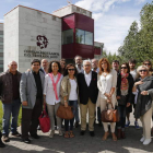 Foto de familia del grupo de expertos convocado por la D.O Tierra de León, junto a su presidente, Pablo San José.