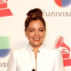 Natalia Lafourcade en la entrega de los Grammy Latino.