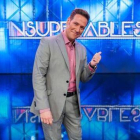 El humorista e imitador Carlos Latre, en el concurso 'Insuperables' (TVE-1).