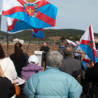 El candidato de CB y simpatizantes, en el acto de Canedo. DL