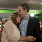Susana Díaz y el expresidente José Luis Rodríguez Zapatero en el acto de Jaén. JOSE MANUEL PEDROSA