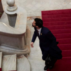 El presidente de la cámara catalana, Roger Torrent, a su llegada ayer al Parlament. ALEJANDRO GARCÍA
