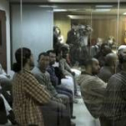 Los presuntos terroristas islamistas durante la lectura de la sentencia en la Audiencia Nacional