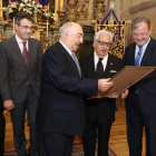 Fláker, Majo, Lamelas, Pablo San José con el título y Silván. RAMIRO