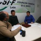 Los representantes sindicales de UGT, CSIF y SPPME en el Ayuntamiento, tras la reunión.