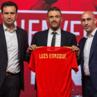 Molina, Luis Enrique y Rubiales, durante la presentación del técnico asturiano como nuevo seleccionador español. RODRIGO JIMÉNEZ
